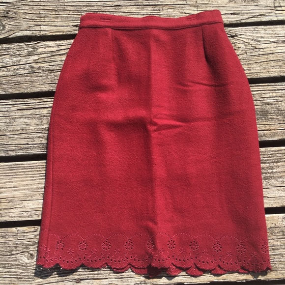 Fashion Options Dresses & Skirts - Vintage Burgundy Wool Skirt with Scallop Lace Hem